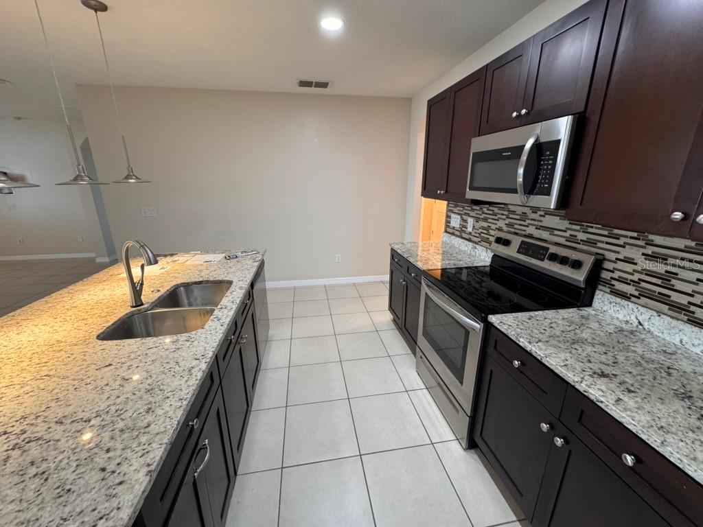 405 BRIAR PATCH LOOP, DAVENPORT, FL, 33896