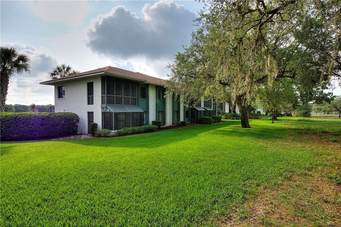 P4930502 Property Photo