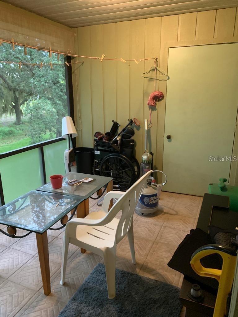 P4930502 Property Photo