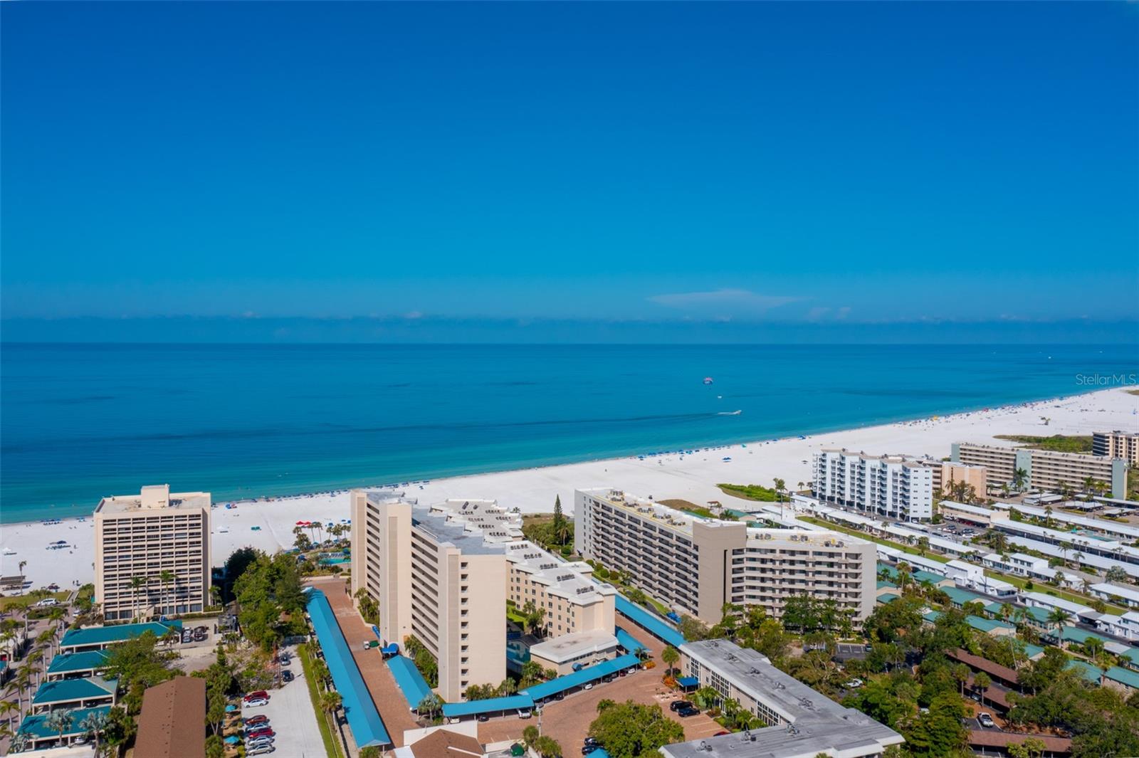 1150 WINDSONG LN #300, SARASOTA, FL, 34242