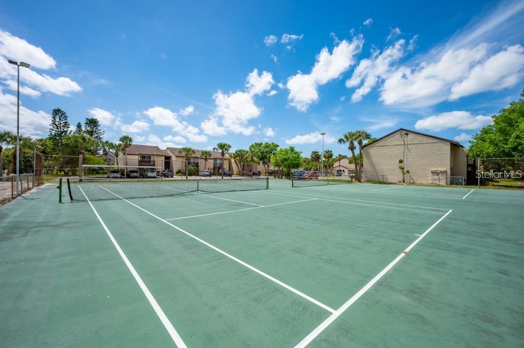 2611 PINE LAKE TER #B, SARASOTA, FL, 34237