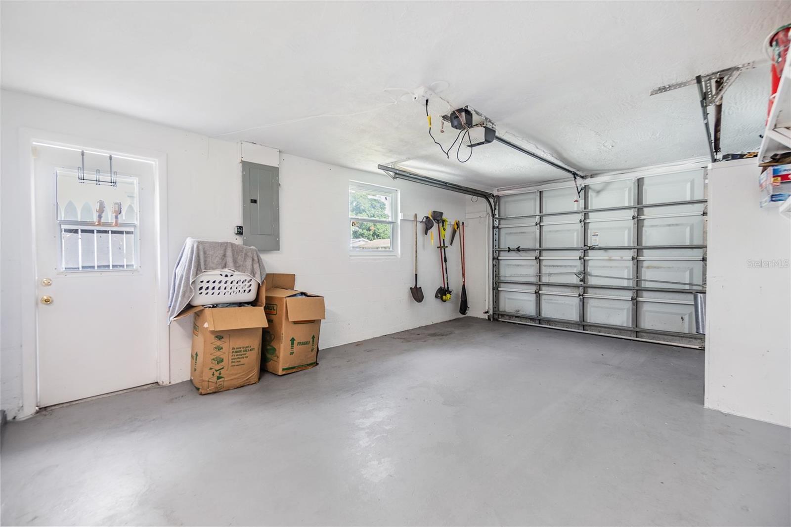 5610 DOLORES DR, HOLIDAY, FL, 34690