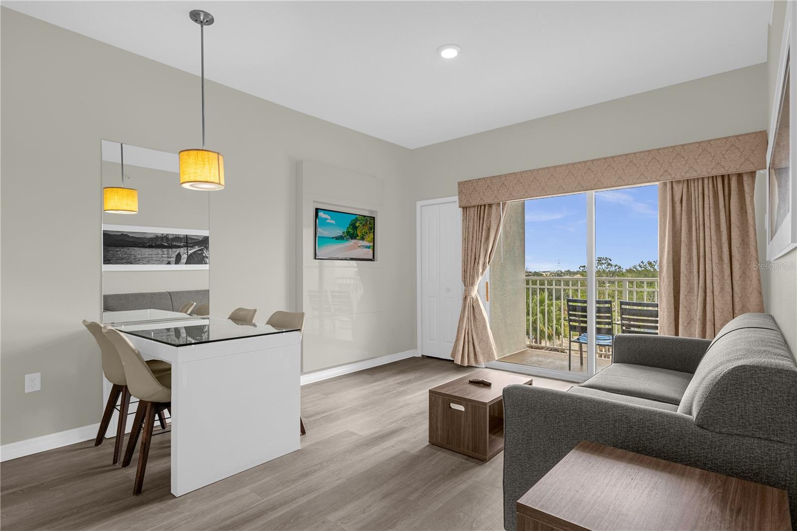 7395 UNIVERSAL BLVD #504, ORLANDO, FL, 32819