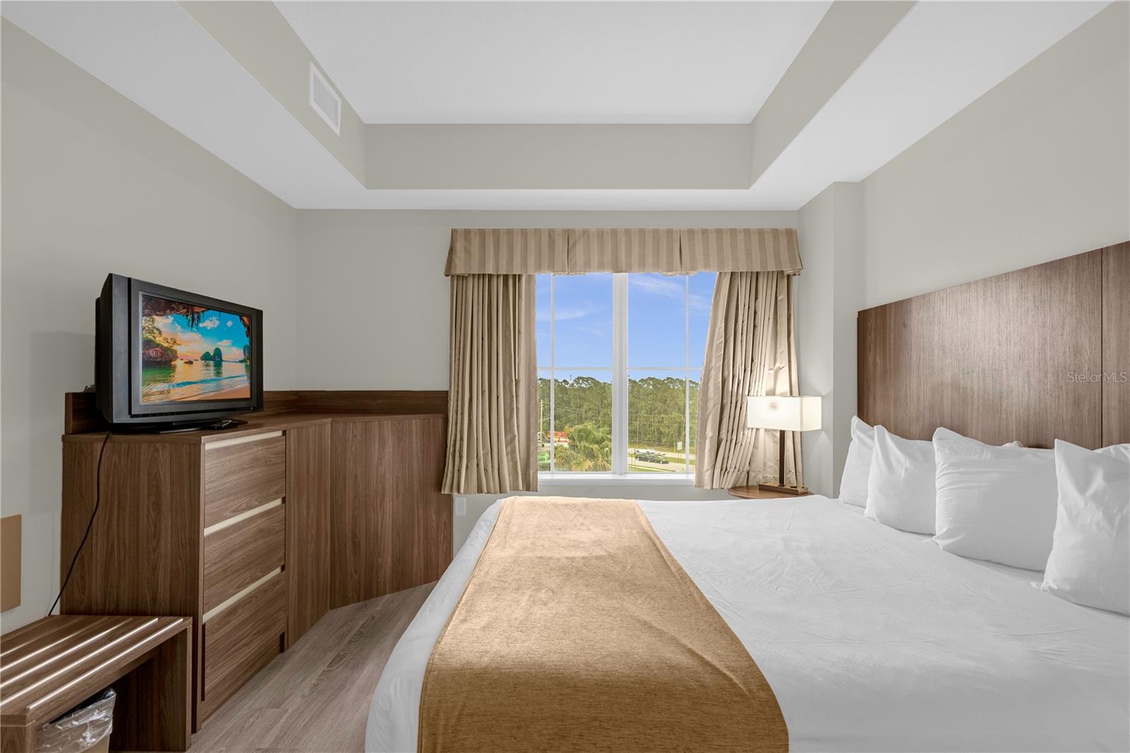 7395 UNIVERSAL BLVD #504, ORLANDO, FL, 32819