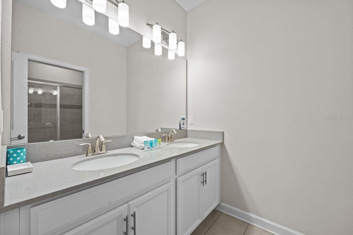 8822 INTERLOCKING CT, DAVENPORT, FL, 33896