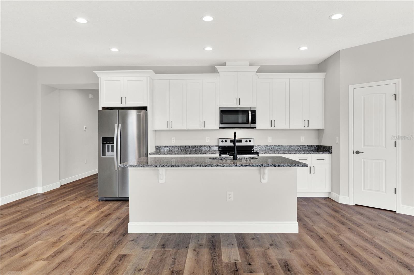 524 ELLIE CT, APOPKA, FL, 32703