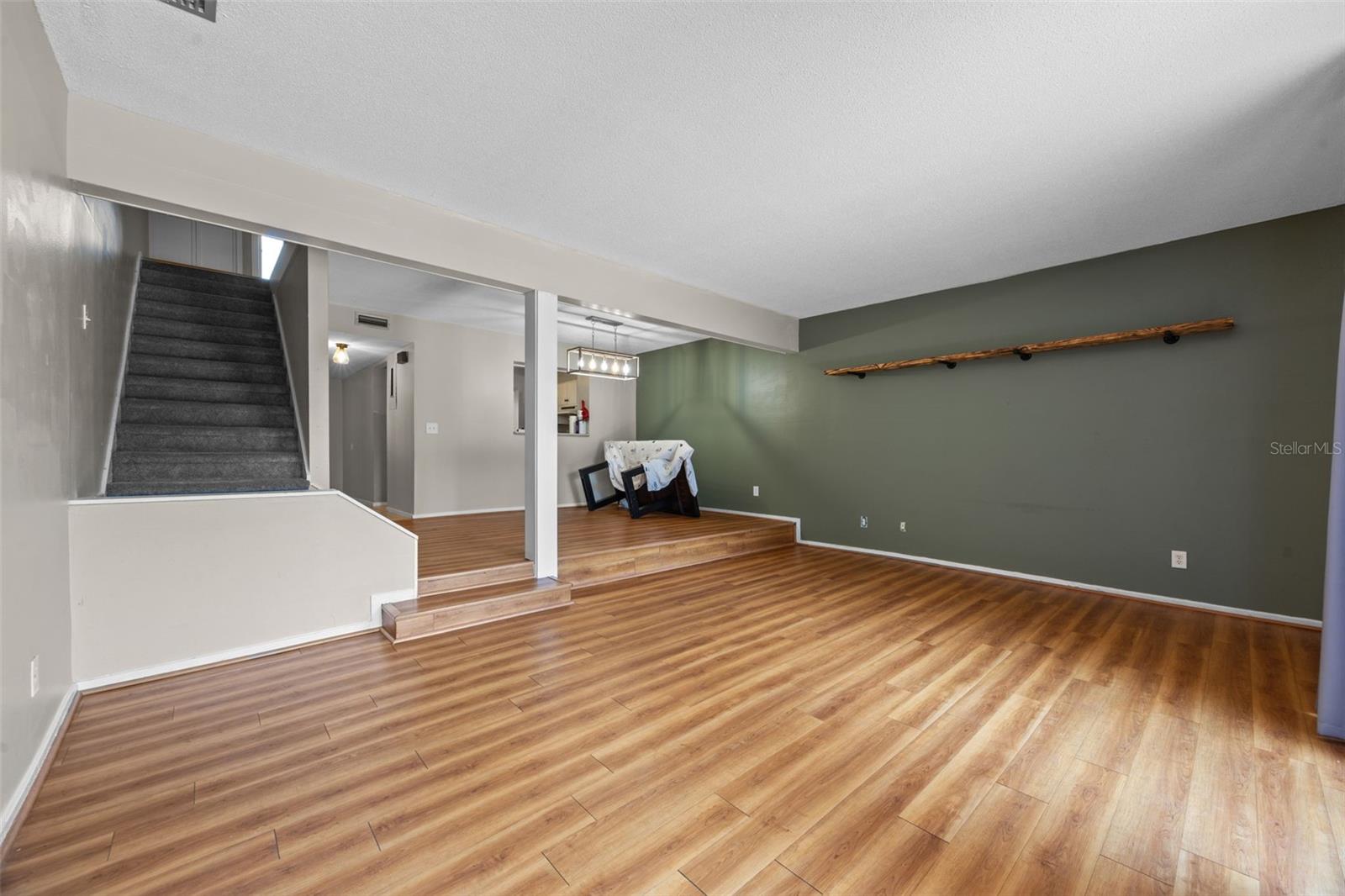 158 MAITLAND AVE, ALTAMONTE SPRINGS, FL, 32701