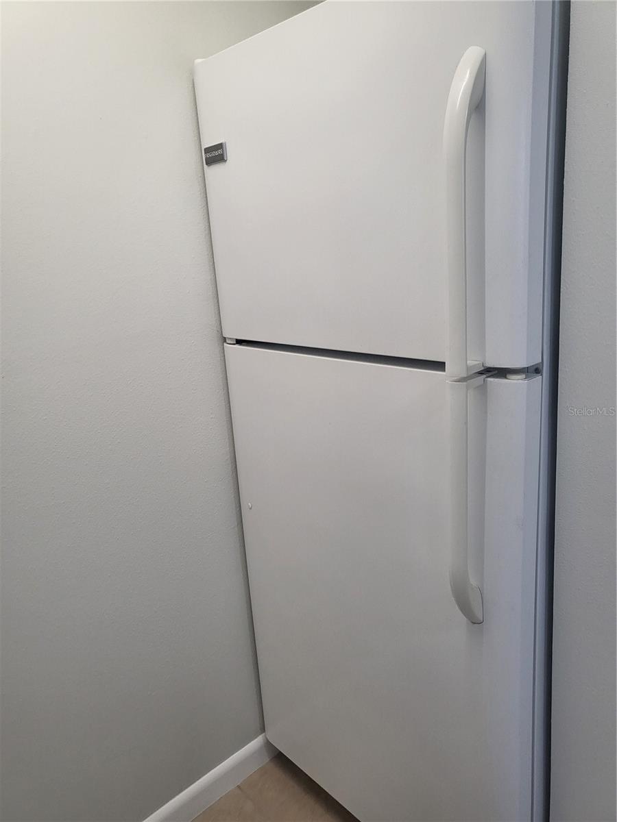 1100 E CAROLINE ST #115, TAVARES, FL, 32778