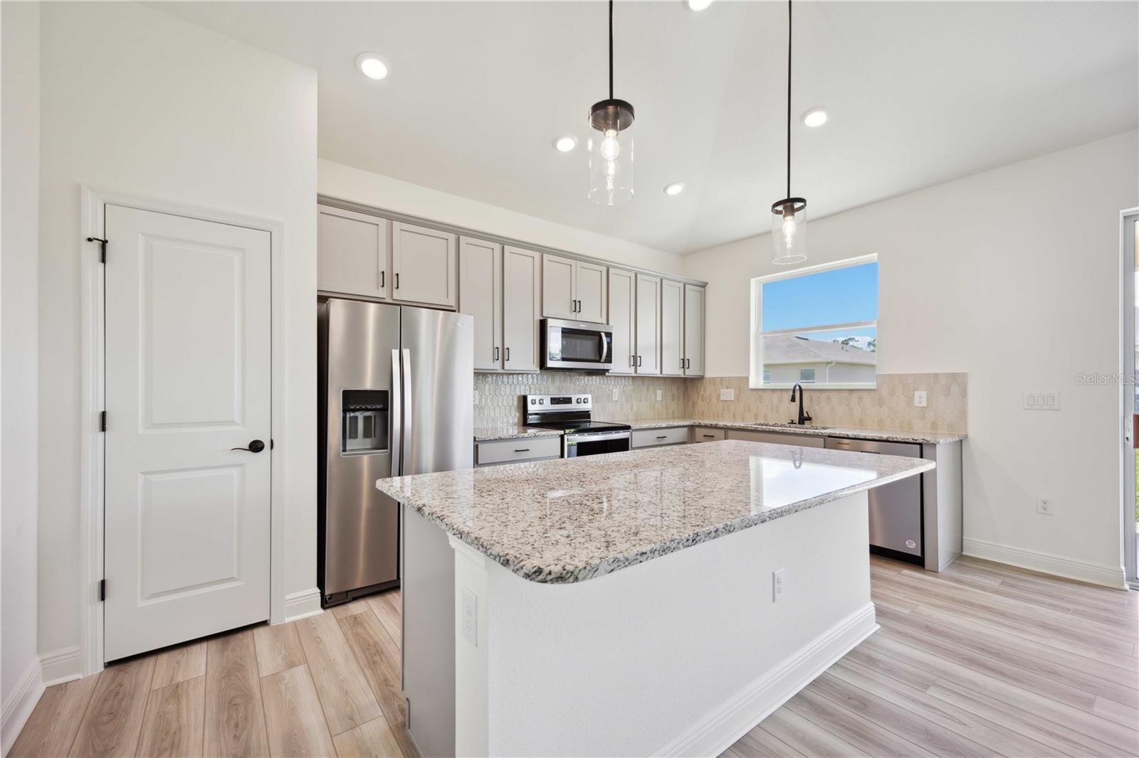 17310 GULF PRESERVE DR, FORT MYERS, FL, 33908