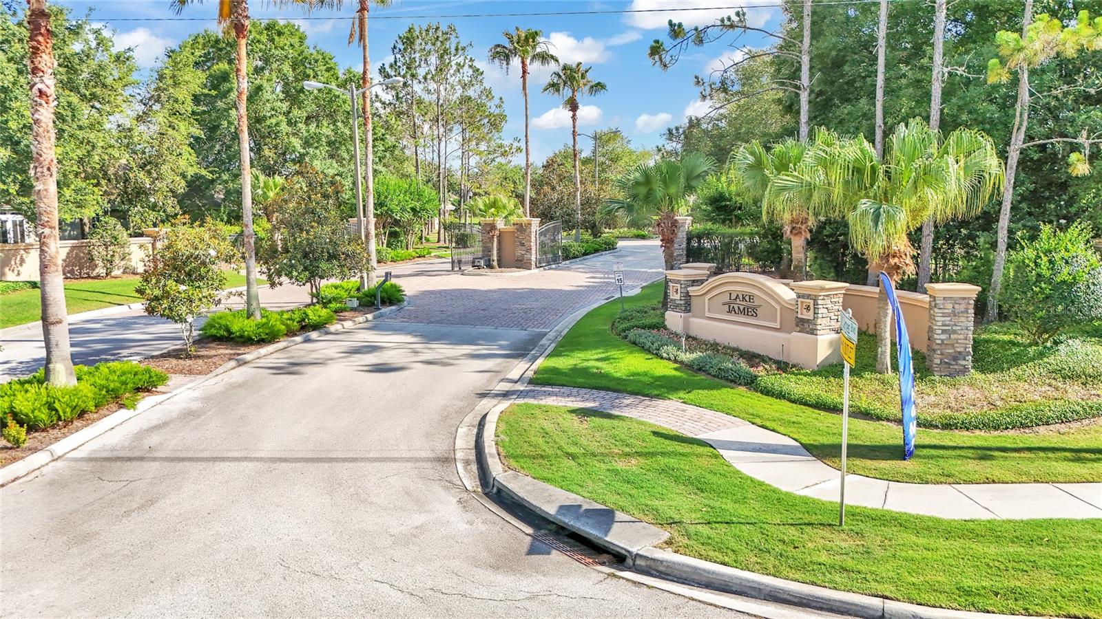 8288 LAKE JAMES DR, LAKELAND, FL, 33810