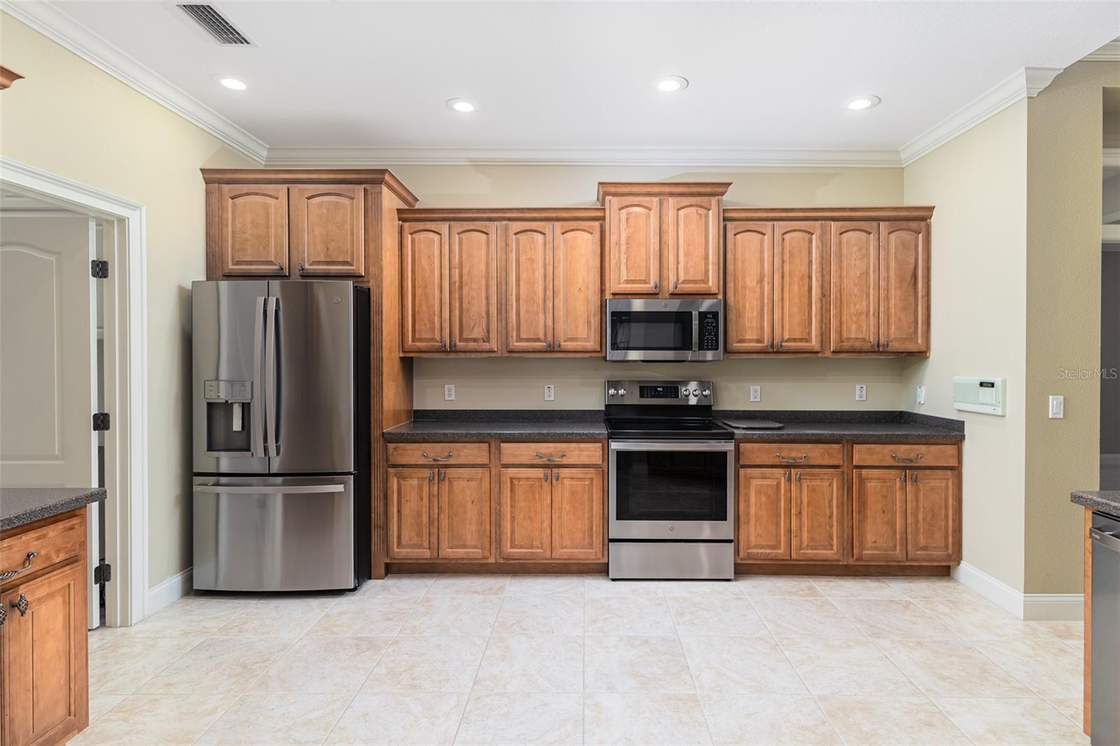 8288 LAKE JAMES DR, LAKELAND, FL, 33810