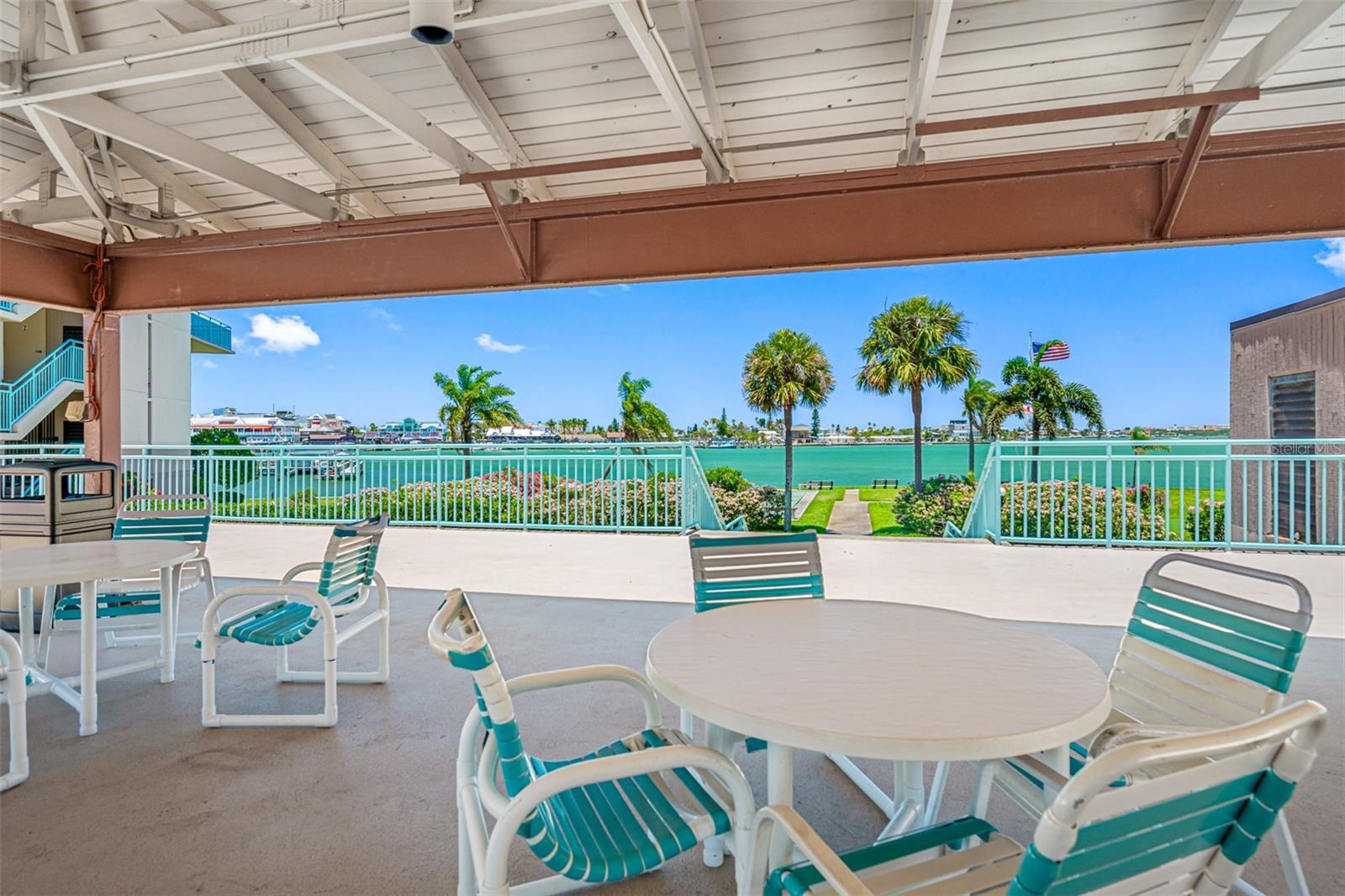1 KEY CAPRI #104E, TREASURE ISLAND, FL, 33706