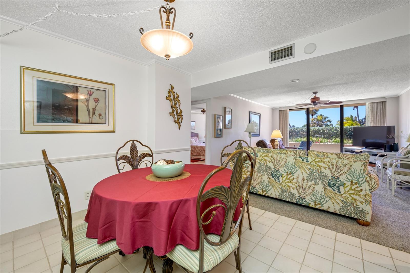 1 KEY CAPRI #104E, TREASURE ISLAND, FL, 33706