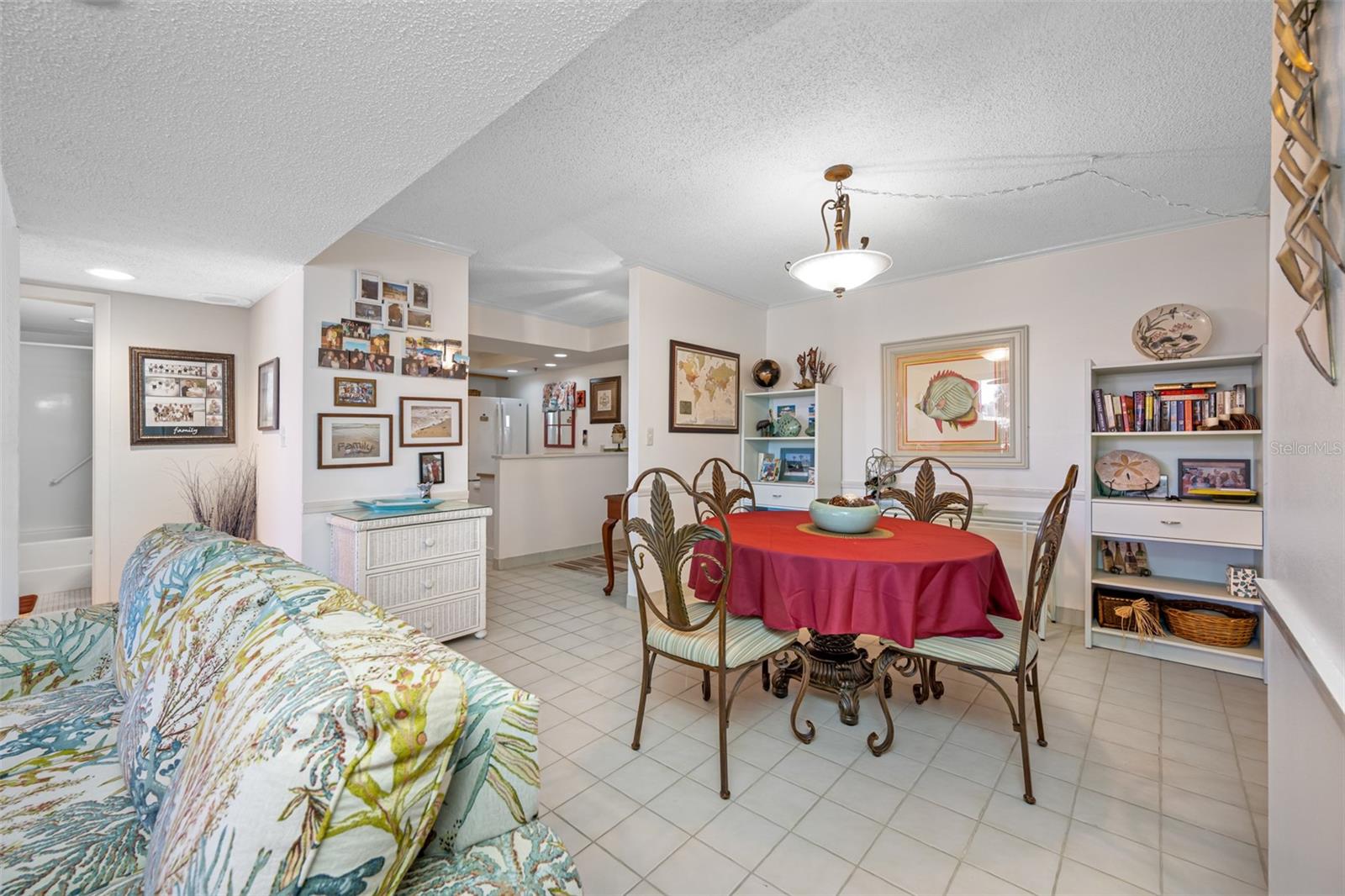 1 KEY CAPRI #104E, TREASURE ISLAND, FL, 33706