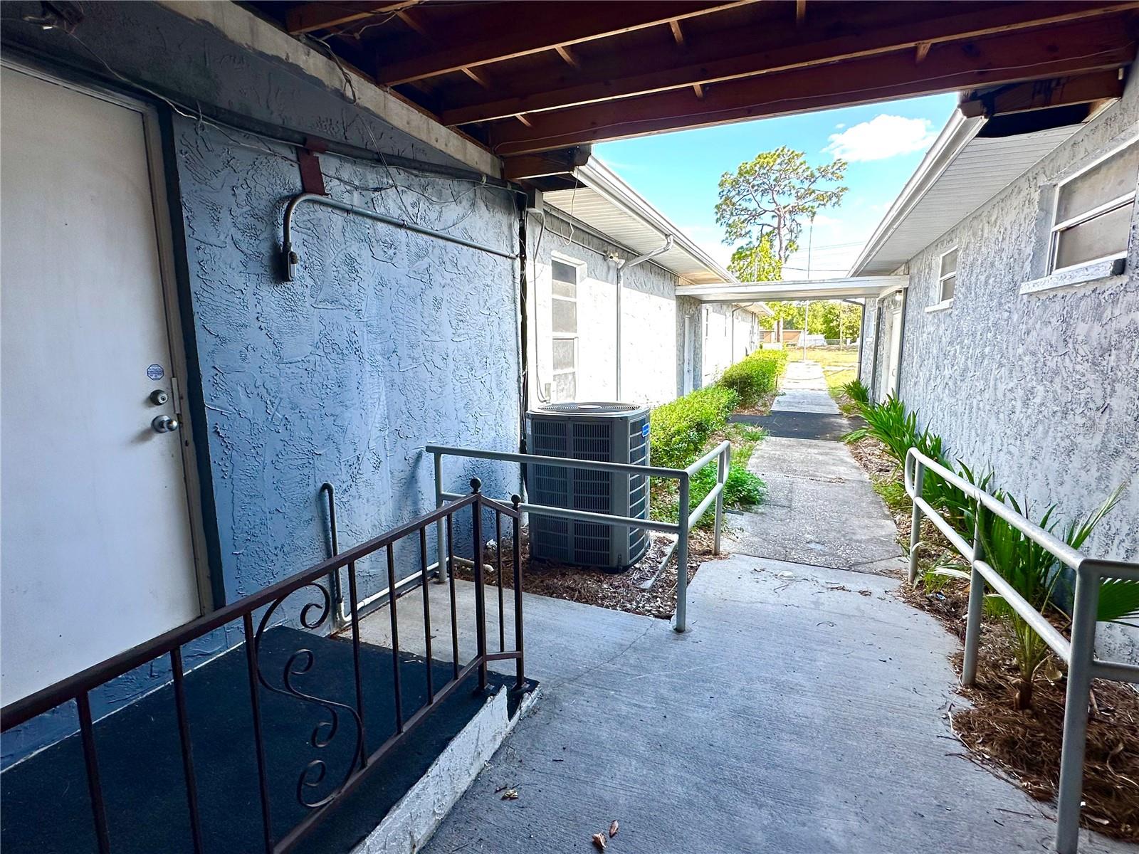 5015 DARLINGTON RD, HOLIDAY, FL, 34690