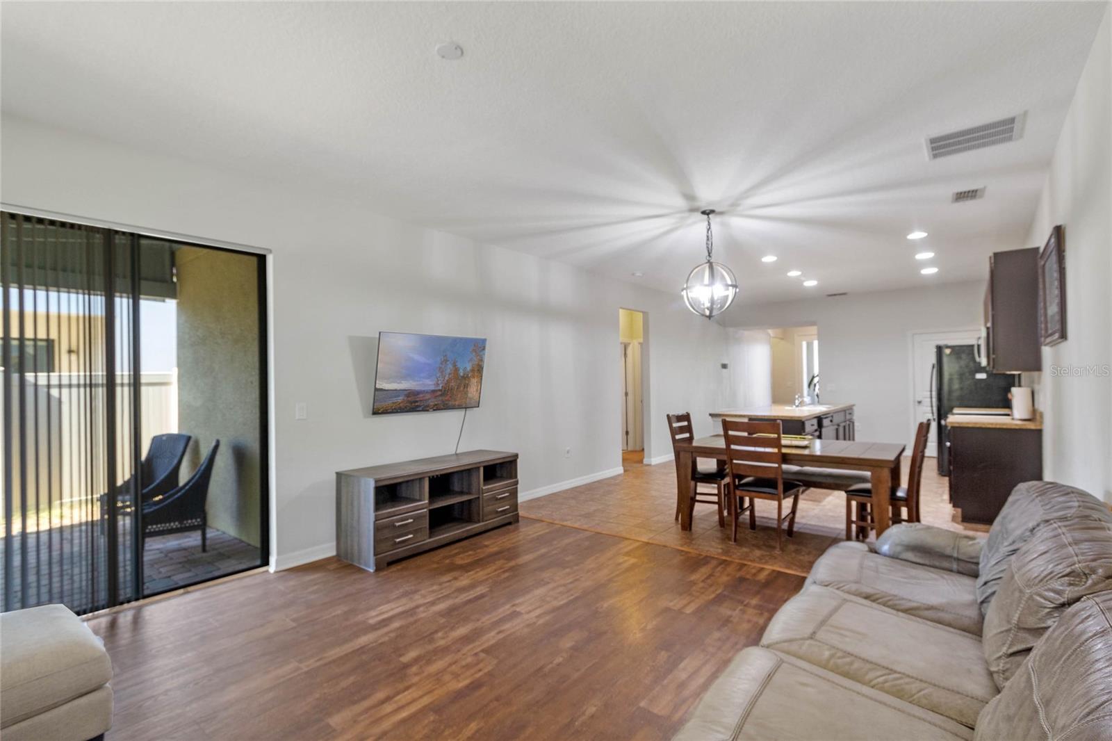 9342 OGLETHORPE DR, GROVELAND, FL, 34736
