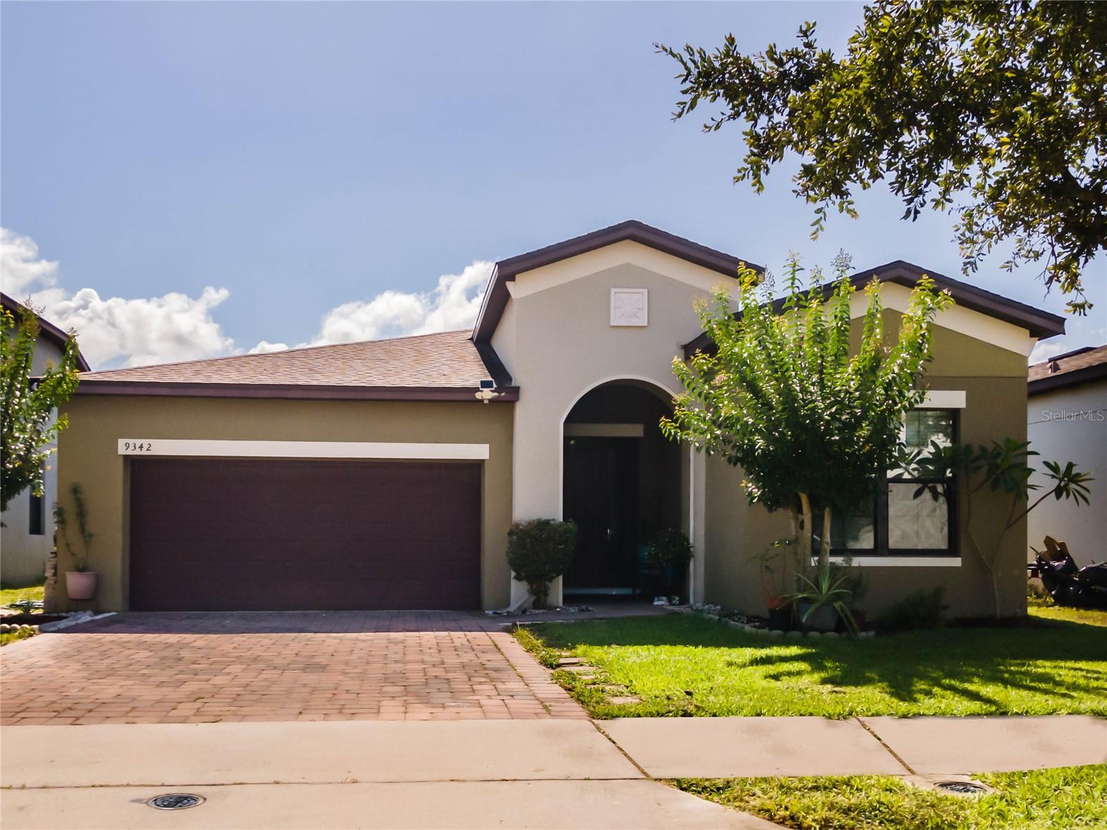 9342 OGLETHORPE DR, GROVELAND, FL, 34736