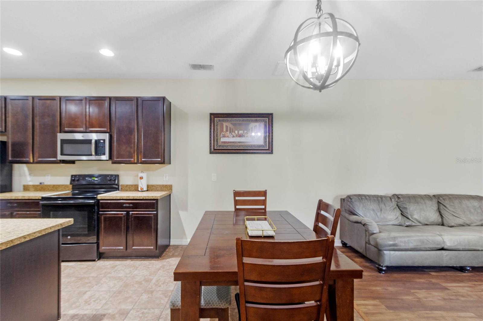 9342 OGLETHORPE DR, GROVELAND, FL, 34736