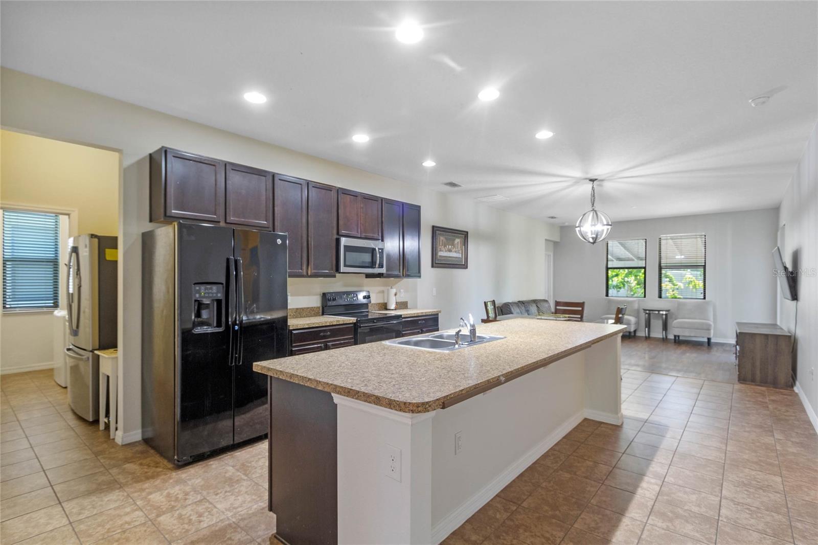 9342 OGLETHORPE DR, GROVELAND, FL, 34736