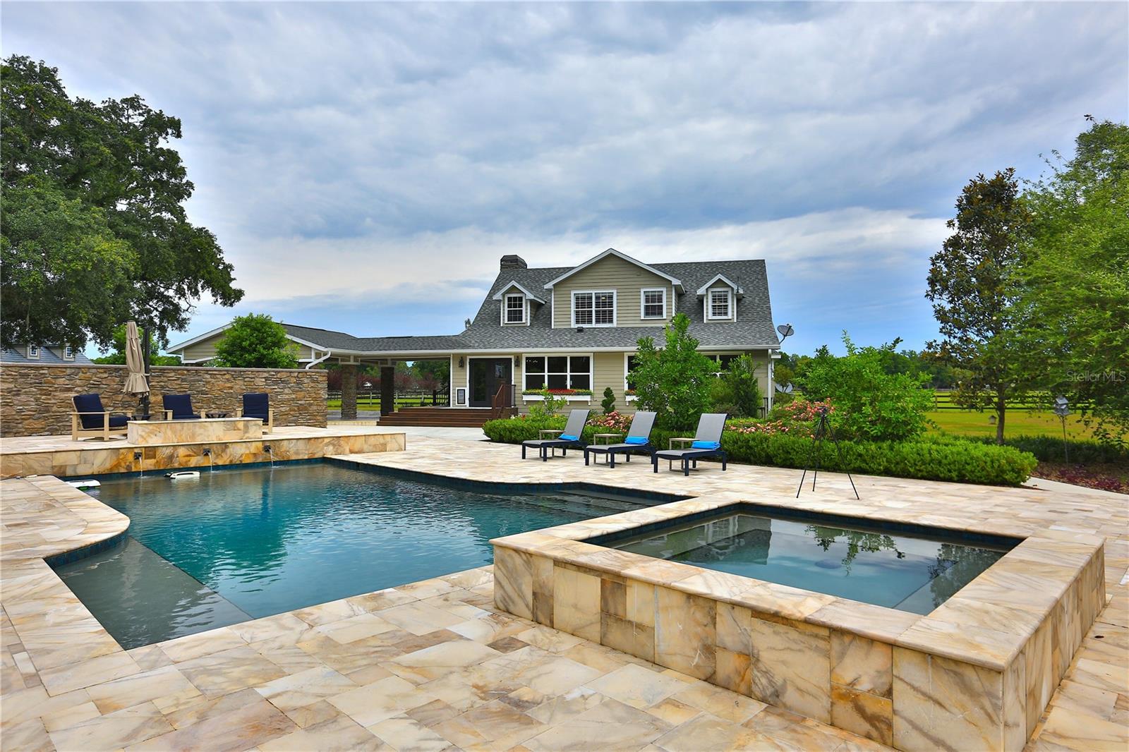 OM679092 Property Photo