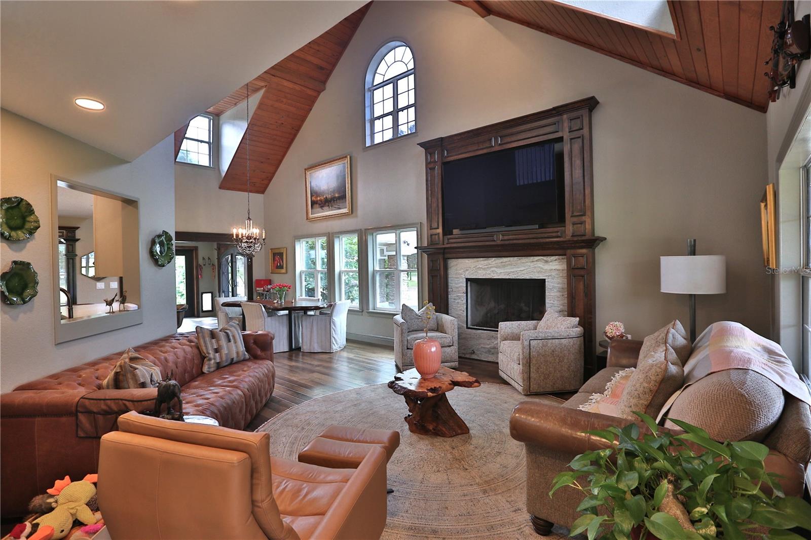 OM679092 Property Photo