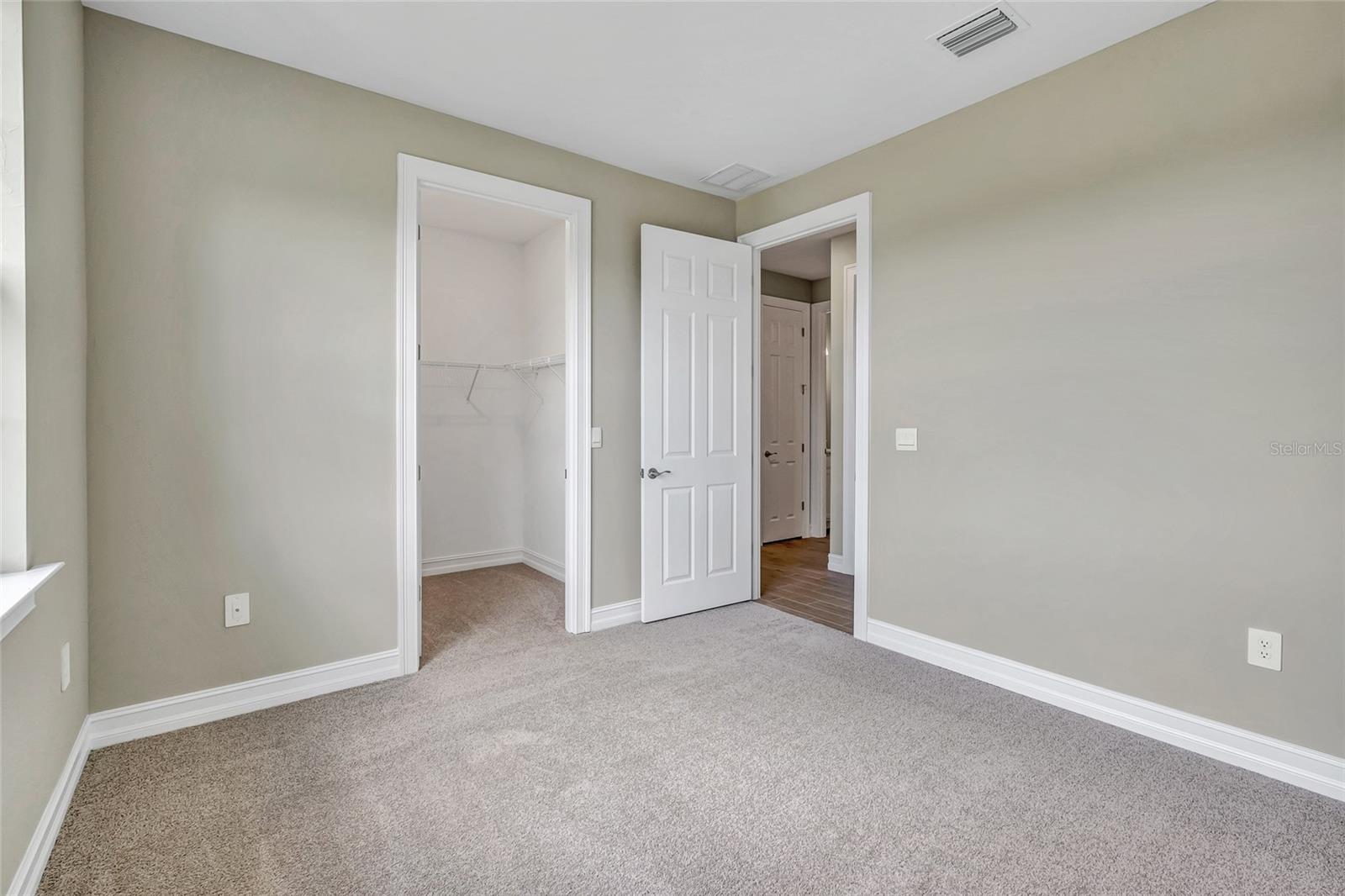 15512 GREENWOOD AVE, PORT CHARLOTTE, FL, 33981