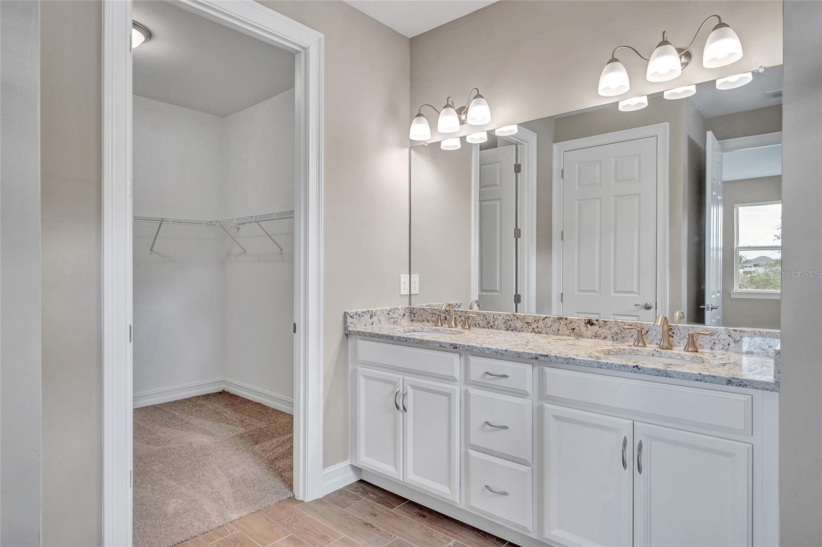 15512 GREENWOOD AVE, PORT CHARLOTTE, FL, 33981