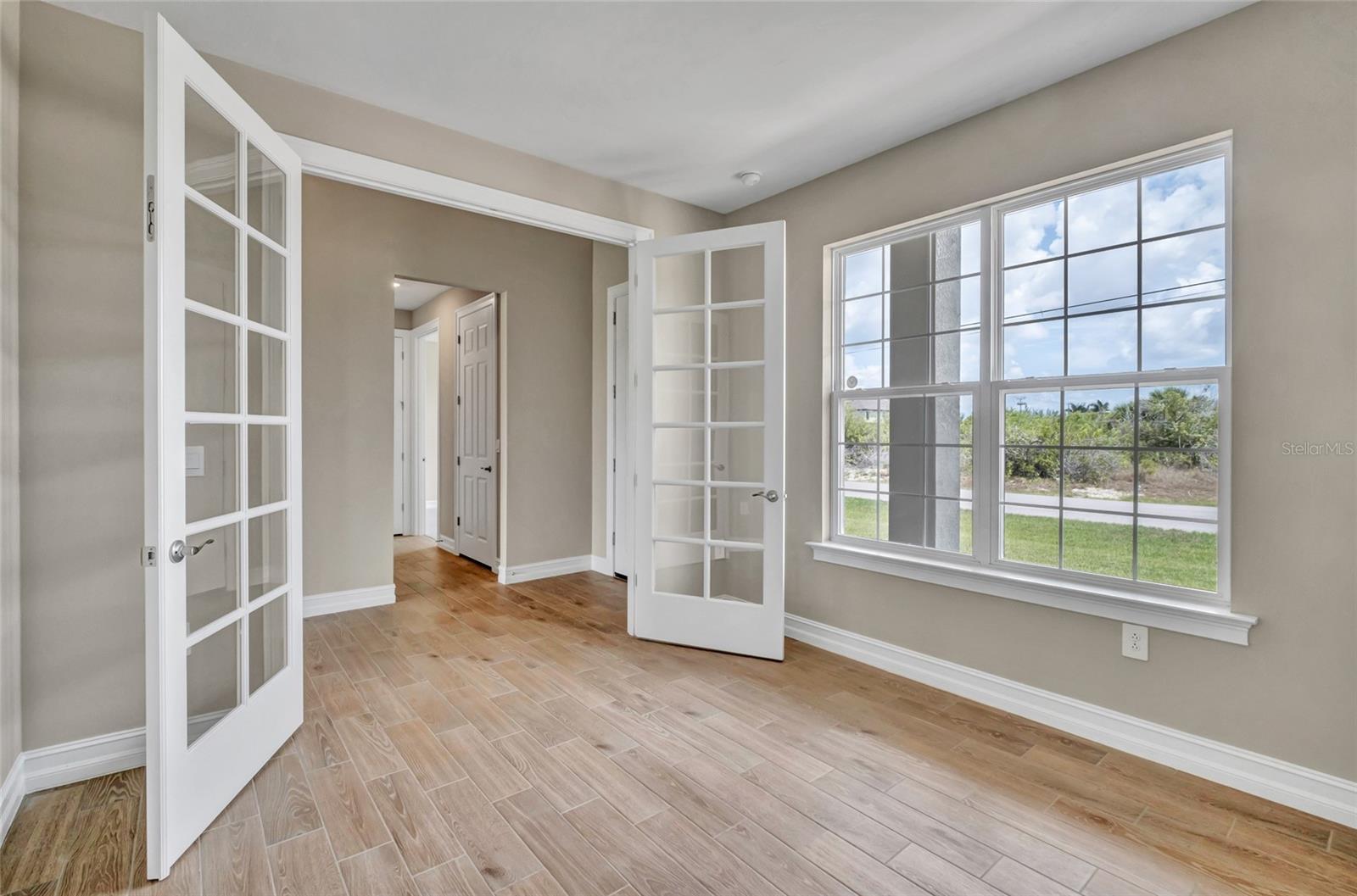 15512 GREENWOOD AVE, PORT CHARLOTTE, FL, 33981