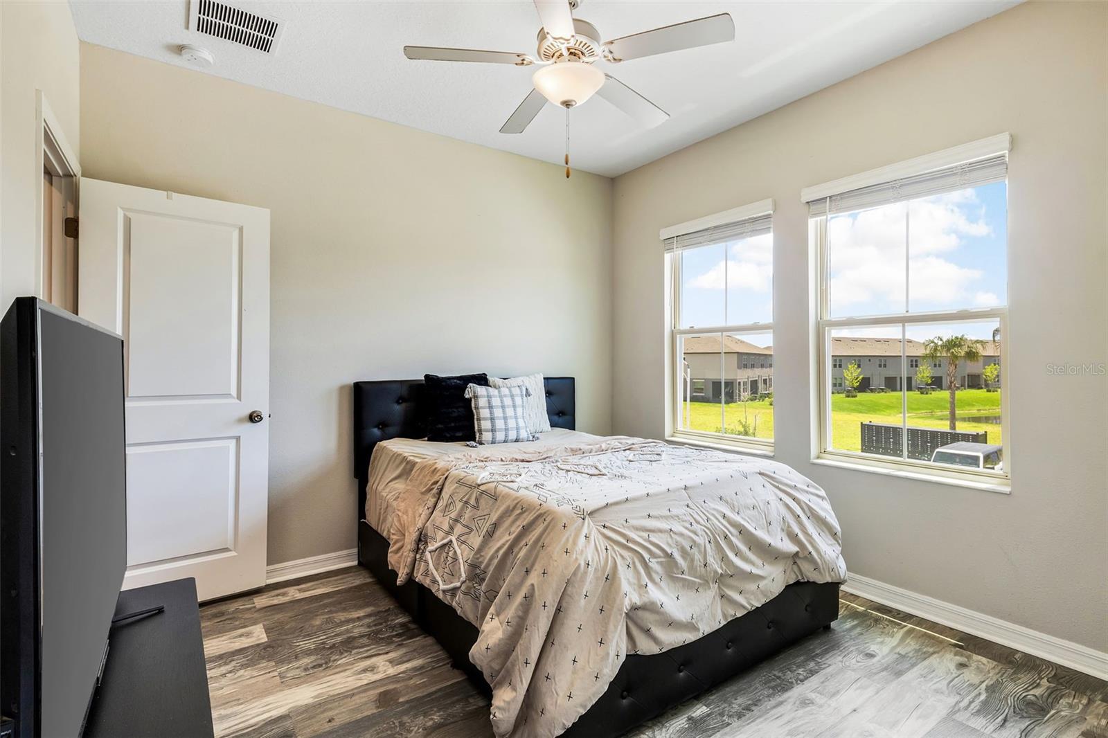 31807 BLUE PASSING LOOP, WESLEY CHAPEL, FL, 33545