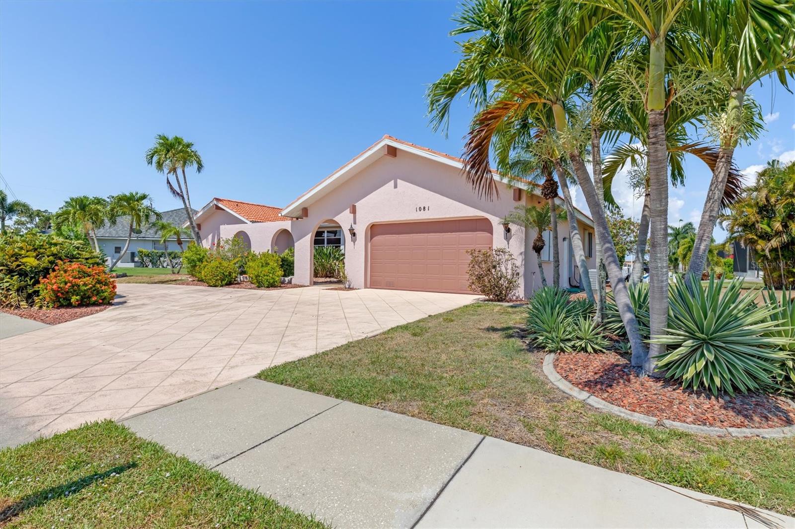 1081 CORONADO DR, PUNTA GORDA, FL, 33950
