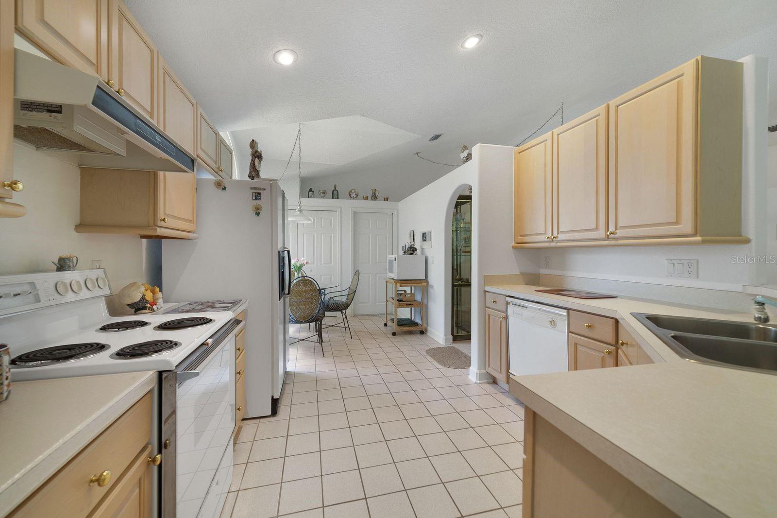 1805 BAILLIE GLASS LN, ORLANDO, FL, 32835