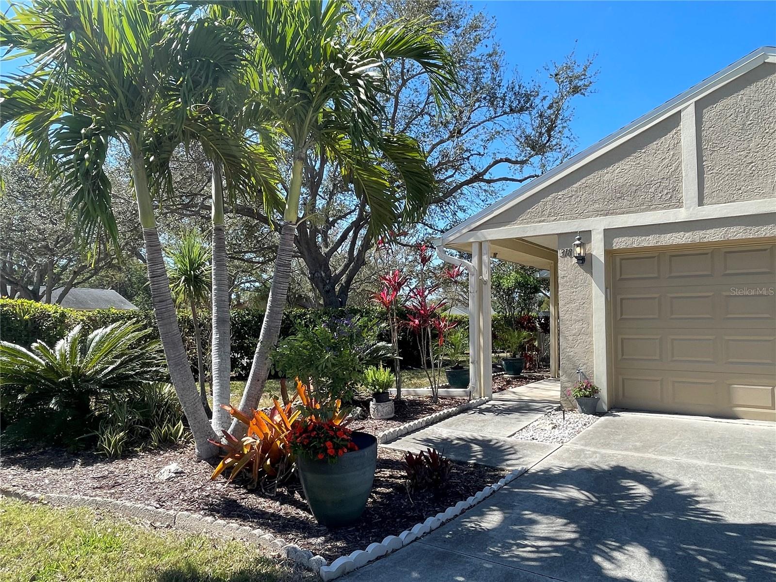 318 CHARTLEY CT N, SARASOTA, FL, 34232