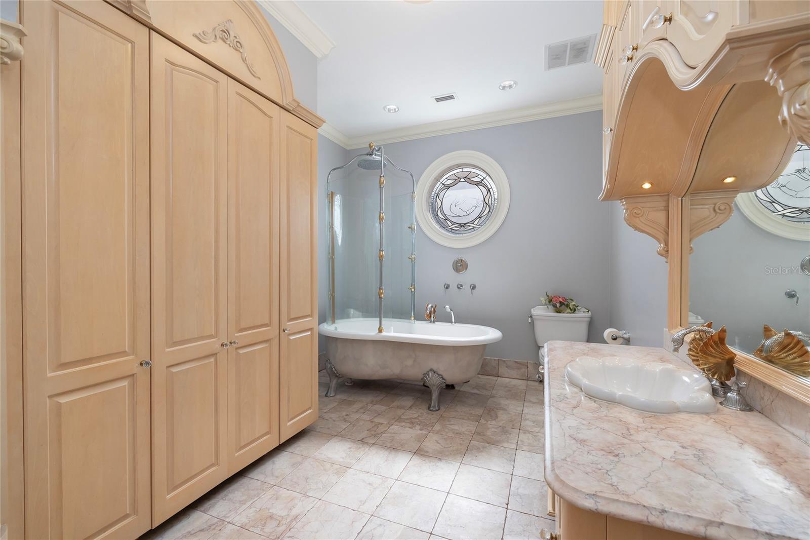 550 E EAST LAKE RD N, TARPON SPRINGS, FL, 34688