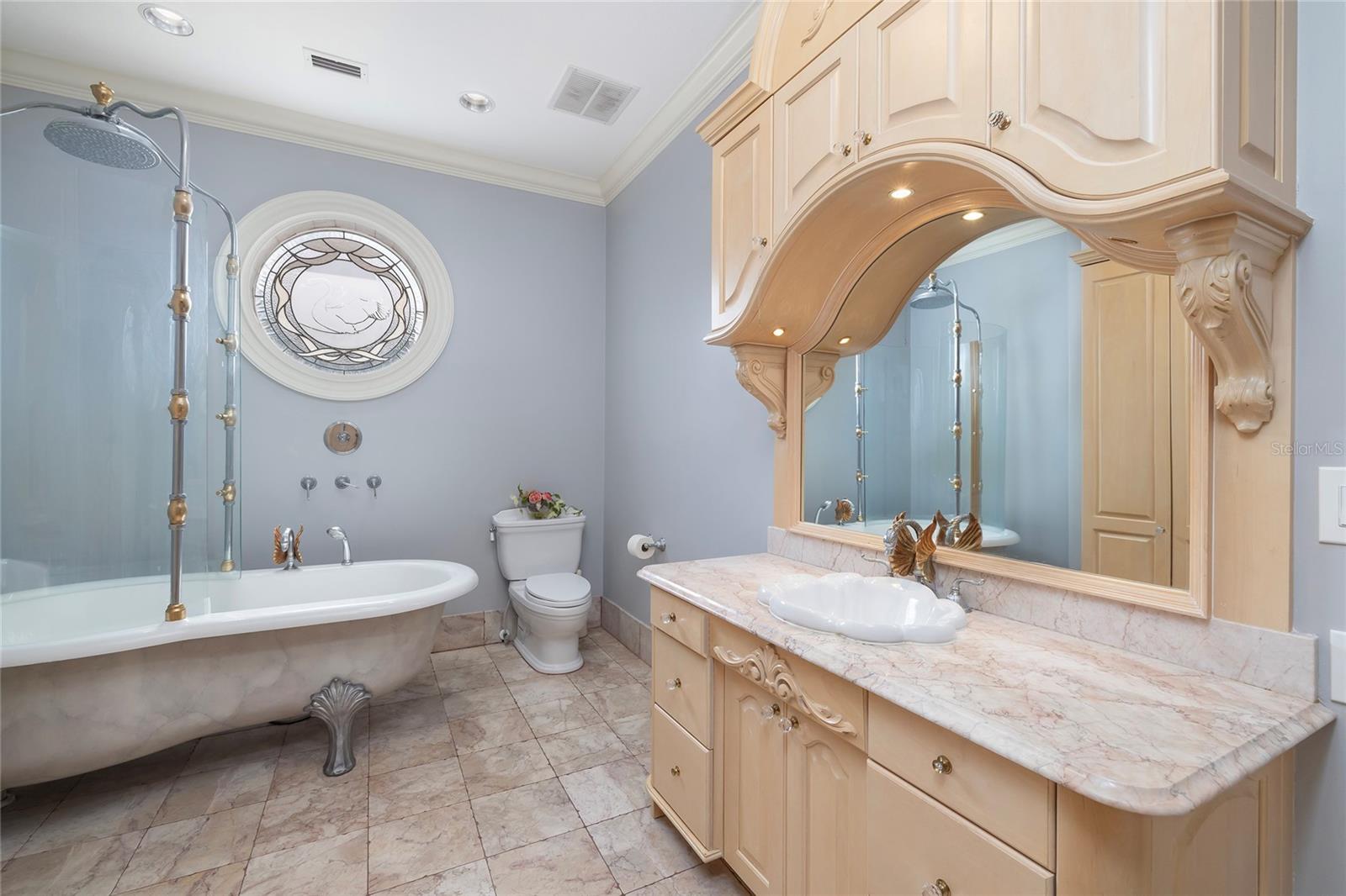 550 E EAST LAKE RD N, TARPON SPRINGS, FL, 34688