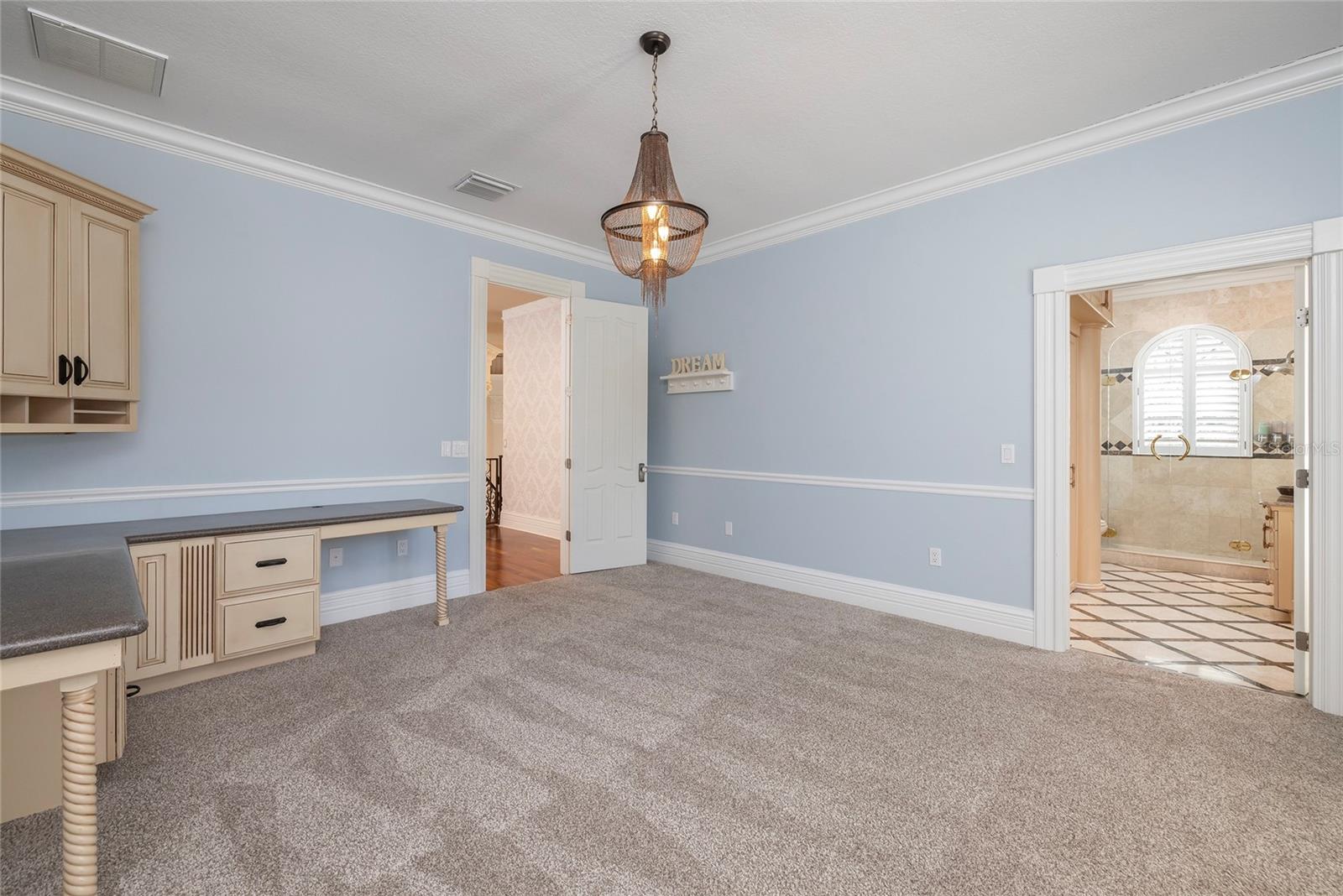 550 E EAST LAKE RD N, TARPON SPRINGS, FL, 34688