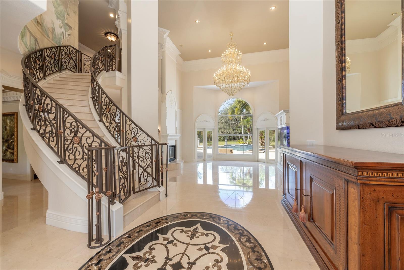 550 E EAST LAKE RD N, TARPON SPRINGS, FL, 34688