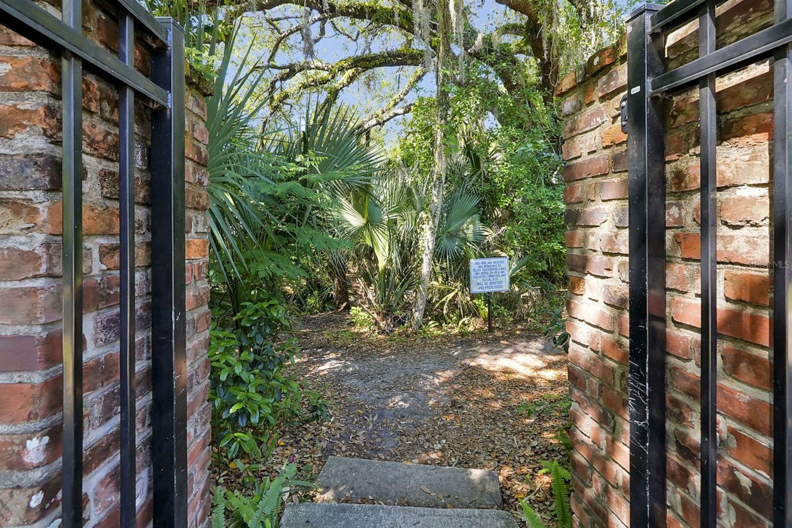1250 S PENNSYLVANIA AVE #8, WINTER PARK, FL, 32789
