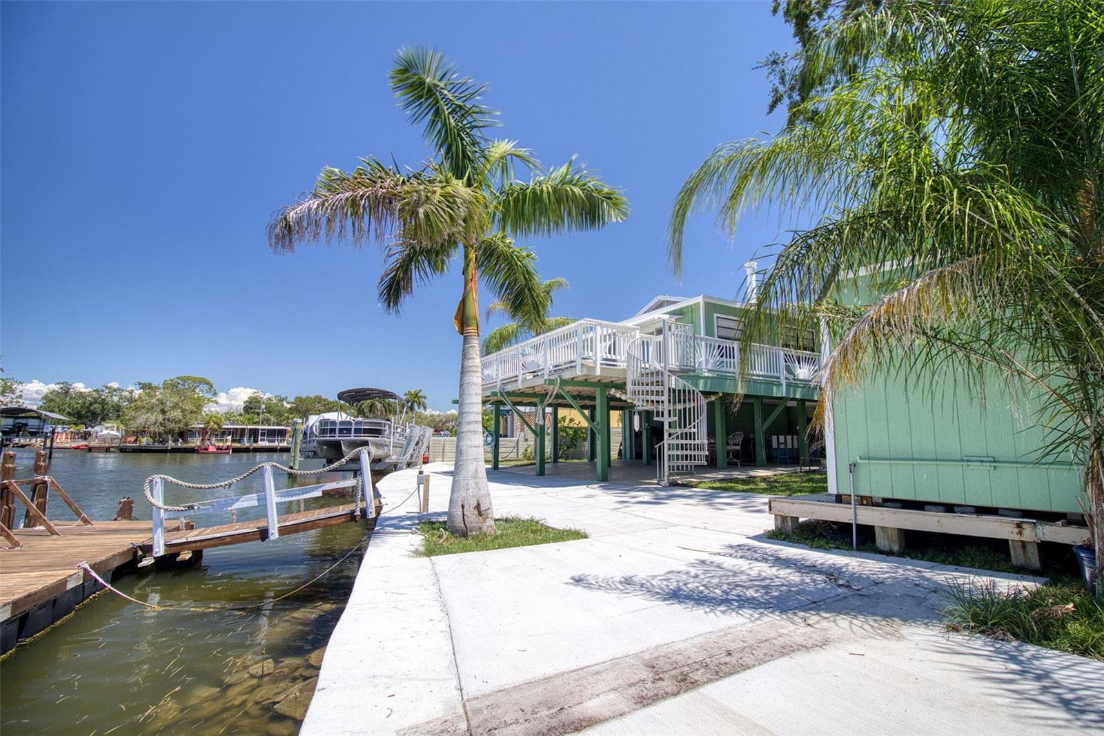 6629 HARBOR DR, HUDSON, FL, 34667