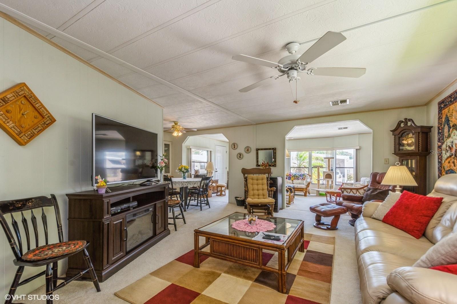 400 BLUE MARLIN DR, OLDSMAR, FL, 34677