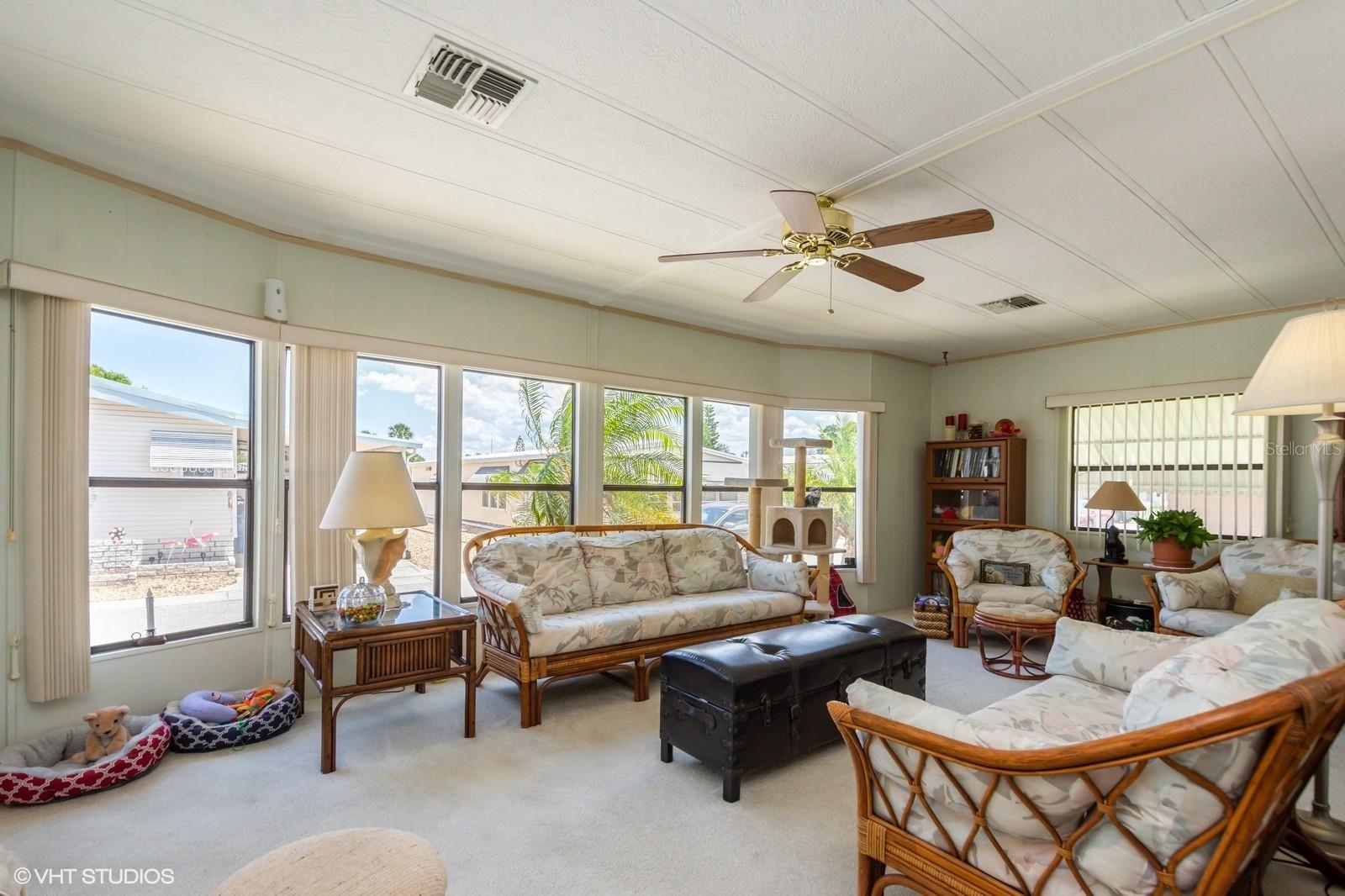 400 BLUE MARLIN DR, OLDSMAR, FL, 34677