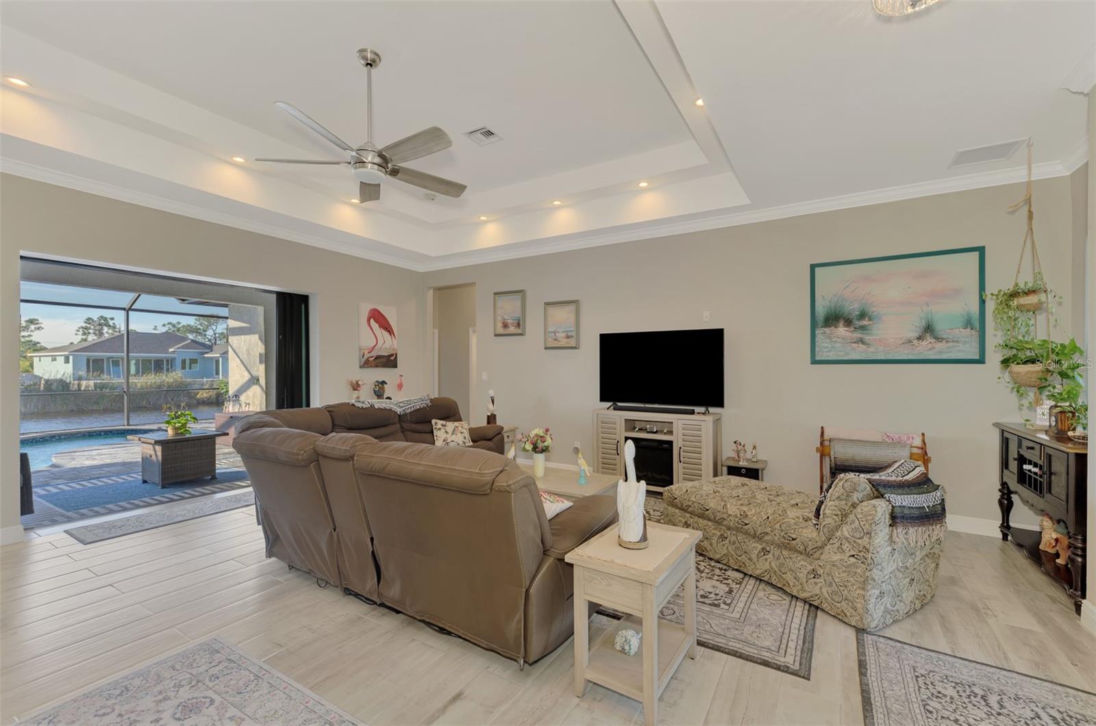 15504 HENNIPEN CIR, PORT CHARLOTTE, FL, 33981