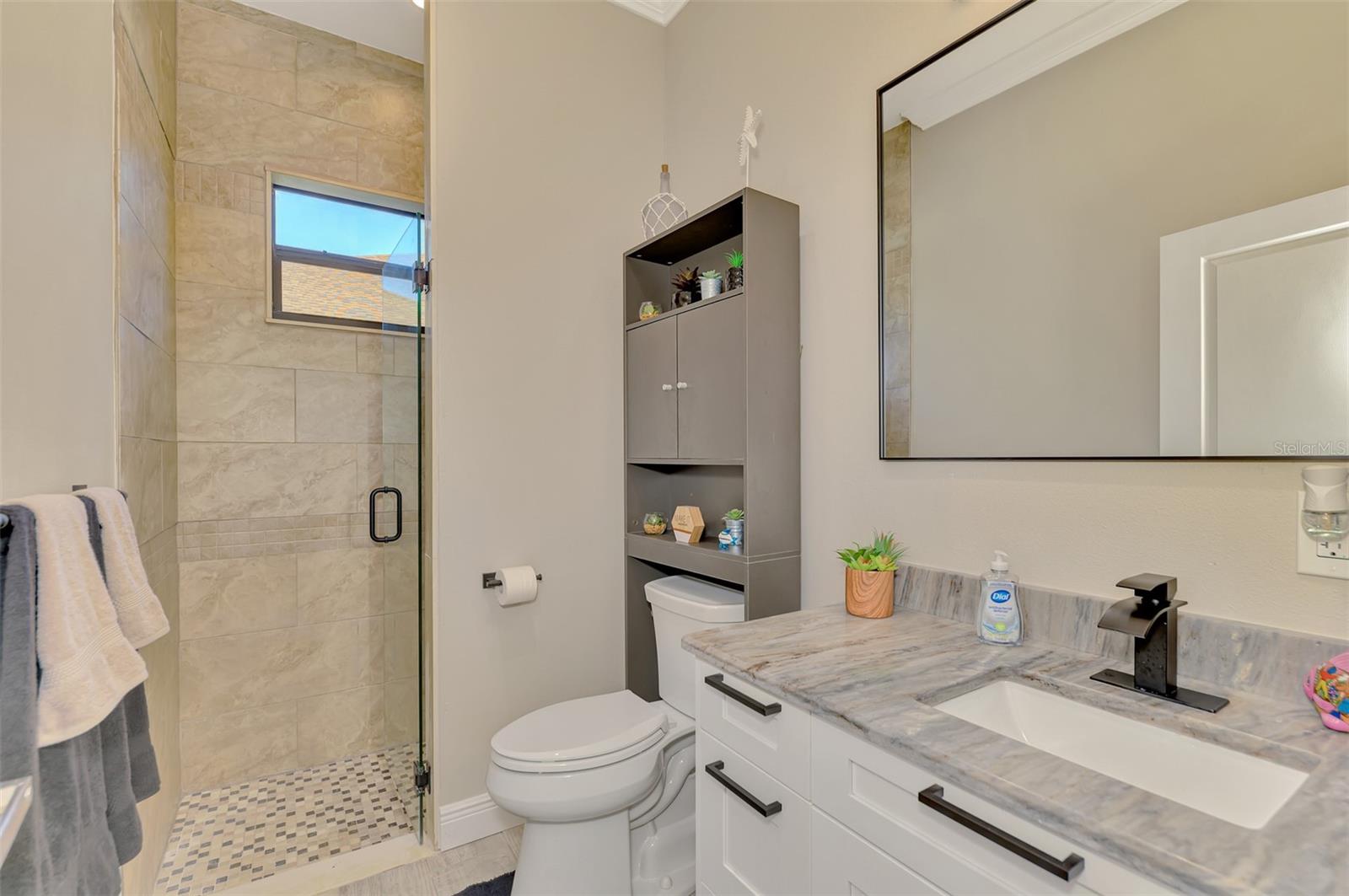 15504 HENNIPEN CIR, PORT CHARLOTTE, FL, 33981