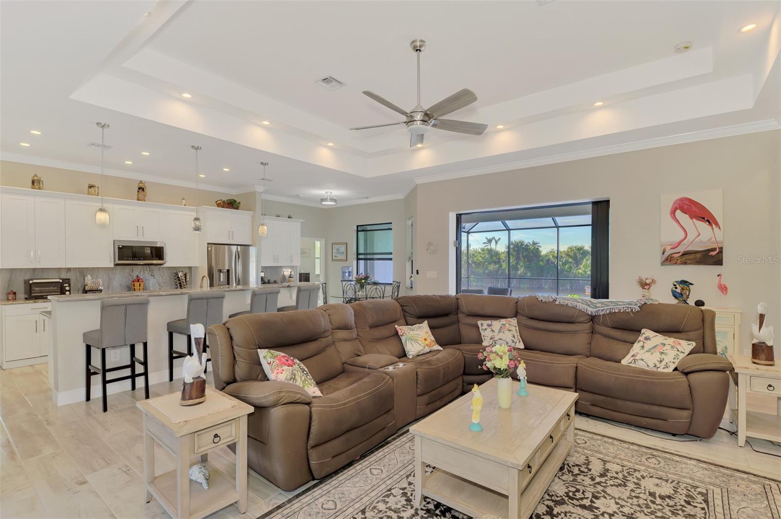 15504 HENNIPEN CIR, PORT CHARLOTTE, FL, 33981