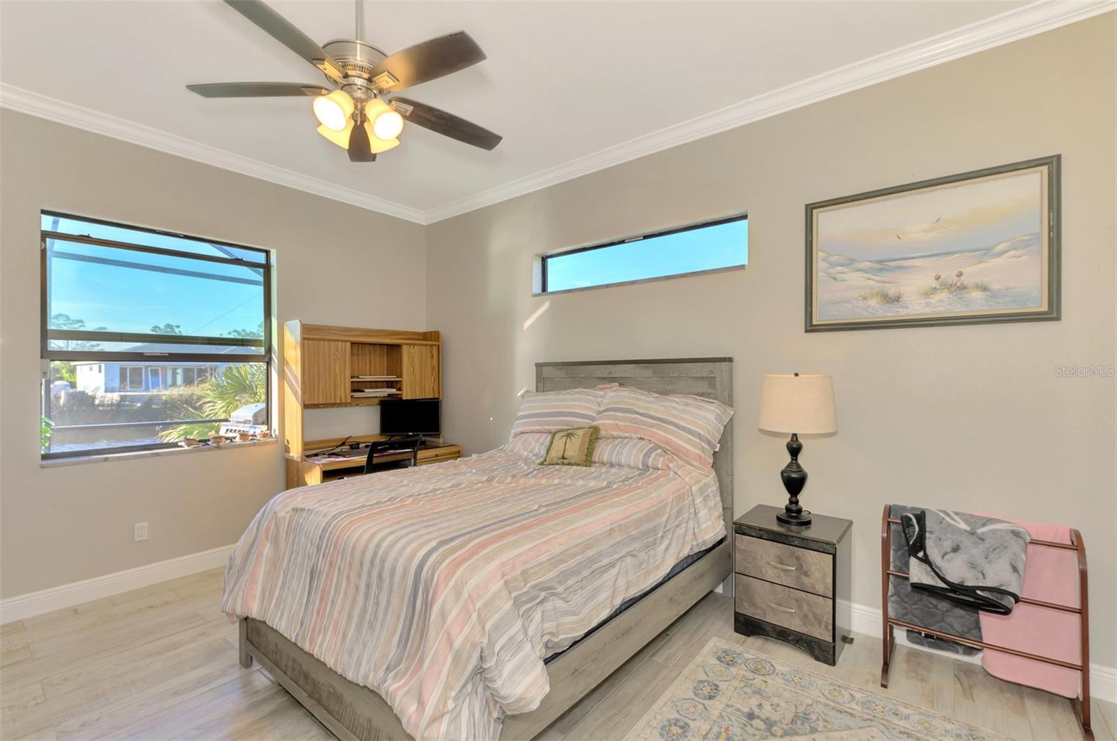 15504 HENNIPEN CIR, PORT CHARLOTTE, FL, 33981