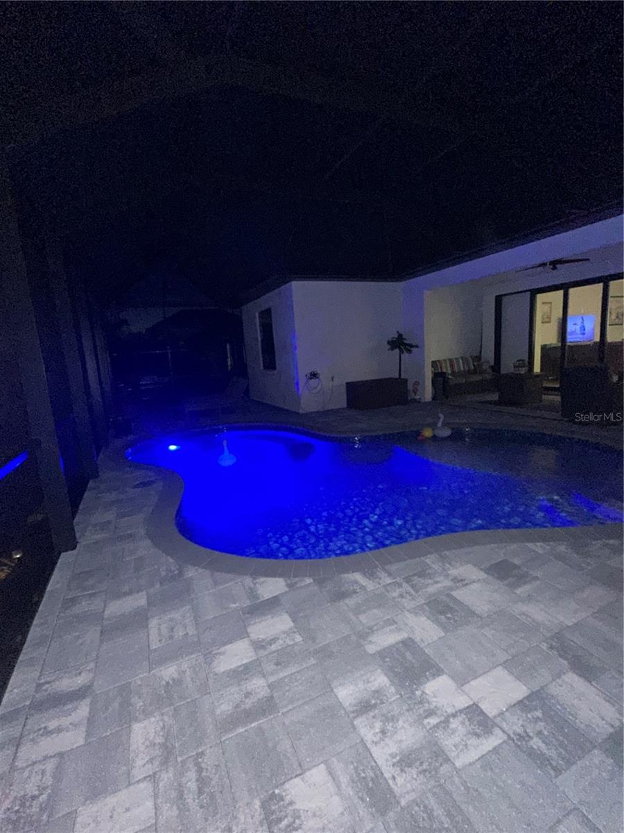 15504 HENNIPEN CIR, PORT CHARLOTTE, FL, 33981