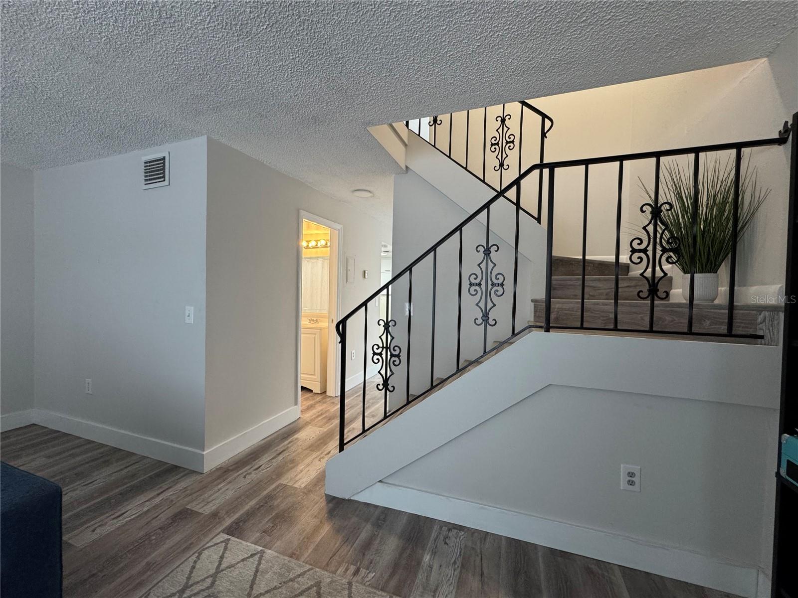 6062 N VILLAGE CIR #GE, ORLANDO, FL, 32822