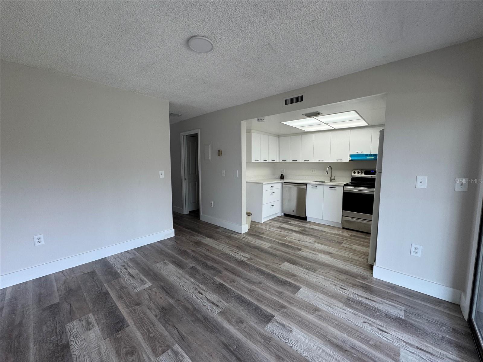 6062 N VILLAGE CIR #GE, ORLANDO, FL, 32822