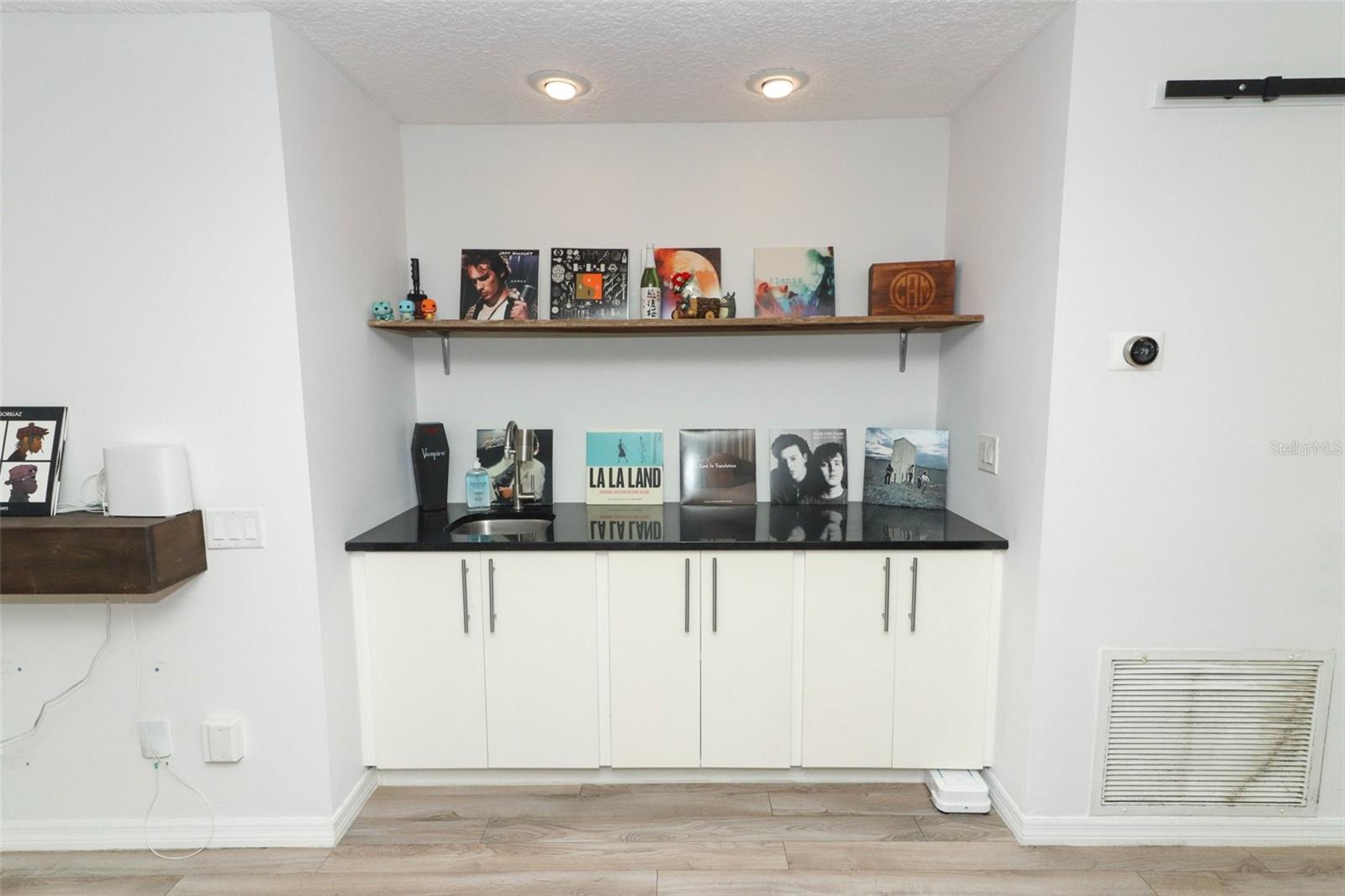 7308 PINEMOUNT DR, ORLANDO, FL, 32819