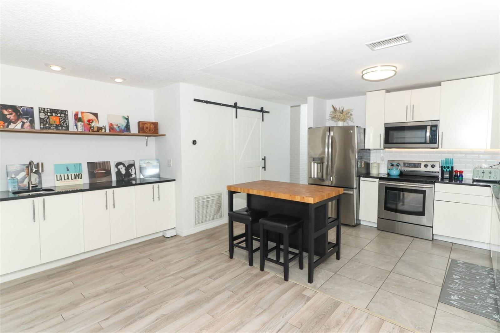 7308 PINEMOUNT DR, ORLANDO, FL, 32819