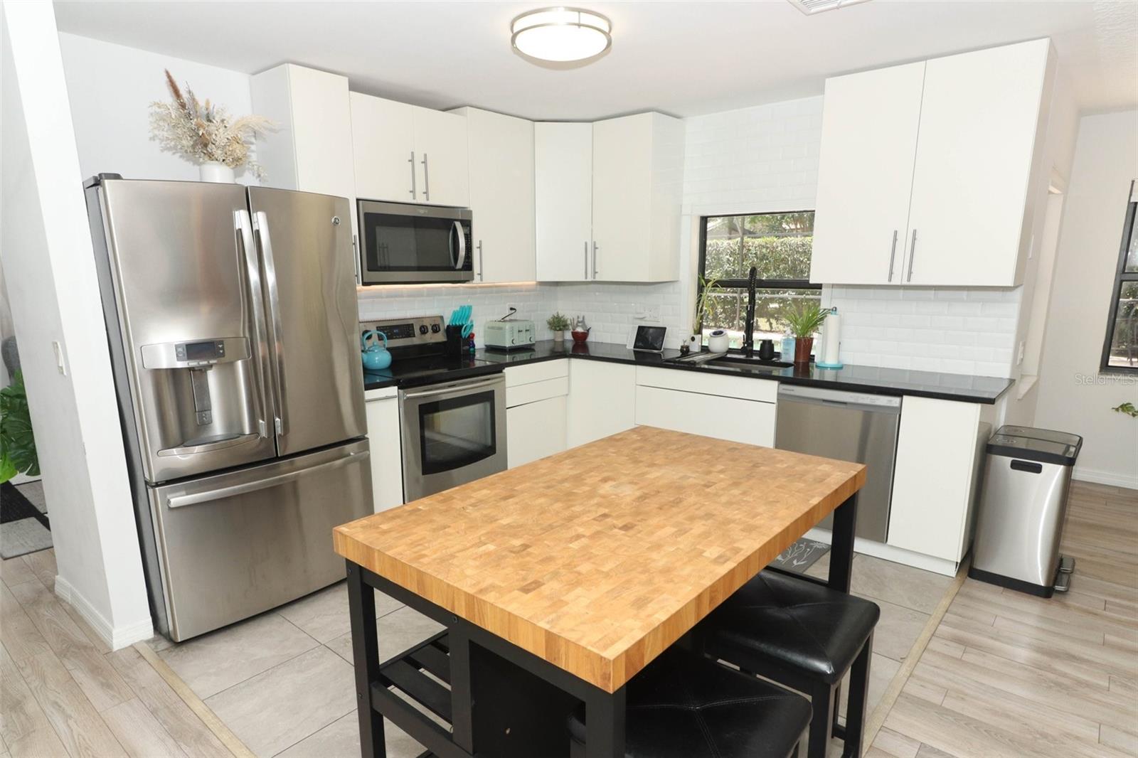 7308 PINEMOUNT DR, ORLANDO, FL, 32819